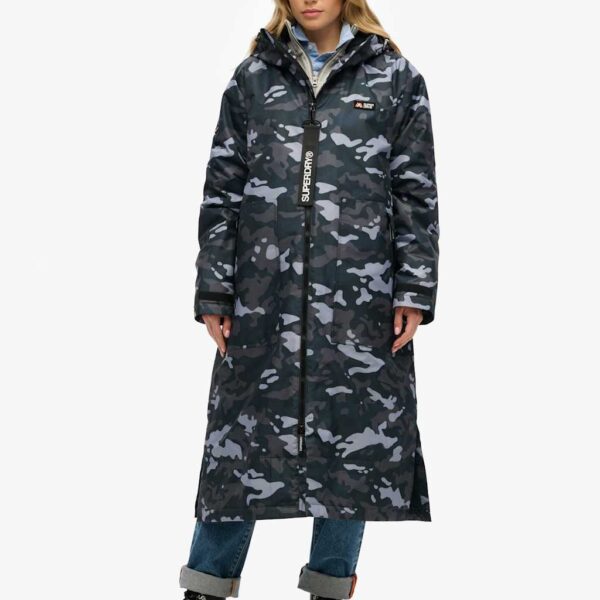 Superdry Women's Water Resistant Hooded Changing Robe - Navy Mix, Navy Mix,Black,Pink Mix