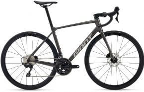 Giant TCR Advanced 2 Pro Compact Carbon Road Bike 2026